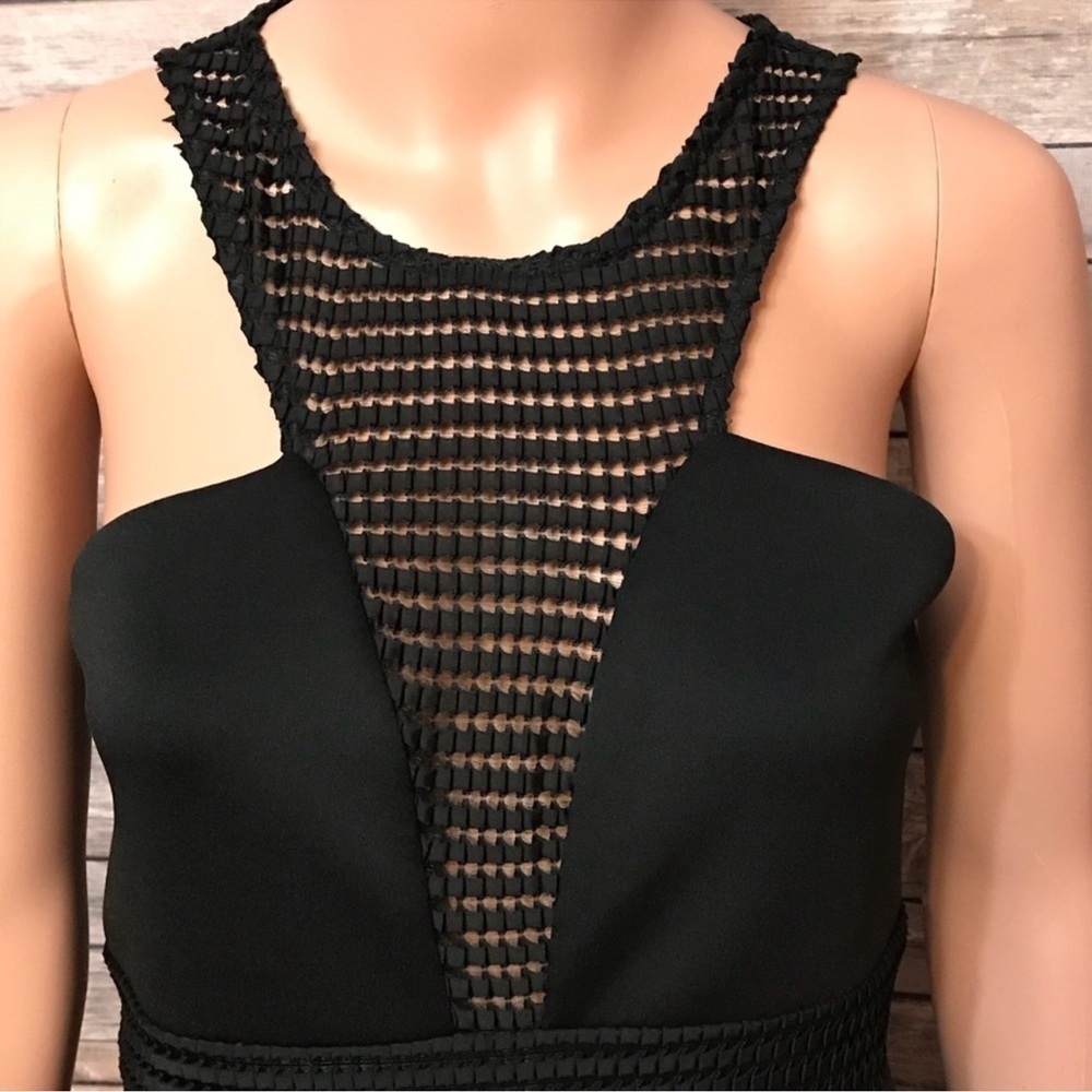 NWT Guess Sleeveless black midi dress - Picture 9 of 9